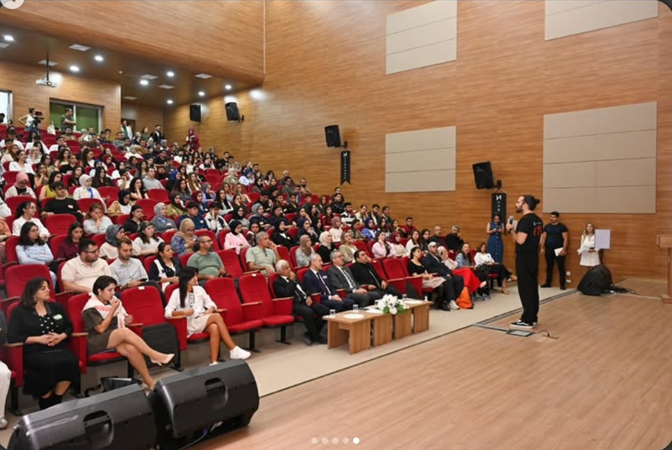 Zamansız Zirve '25 Hatay - Konferans Salonu